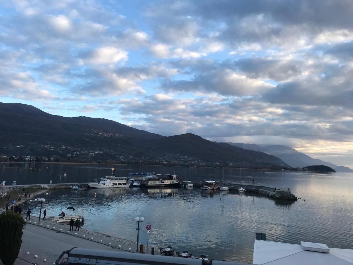 Port Villa Охрид Экстерьер фото